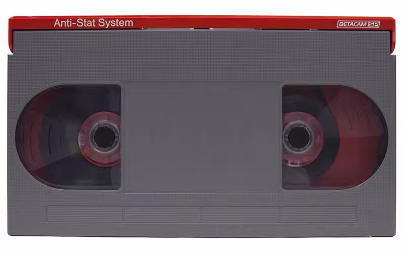 Si convertono videocassette BETACAM nei formati AVI, MP4, e nei supporti DVD 5, DVD 9