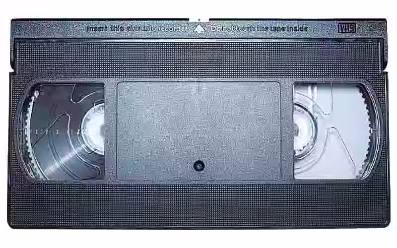 Digitalizzazione videocassette a Firenze, si convertono VHS nei formati AVI, MP4, e nei supporti DVD 5, DVD 9